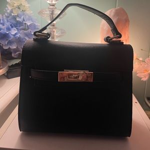 Black Purse